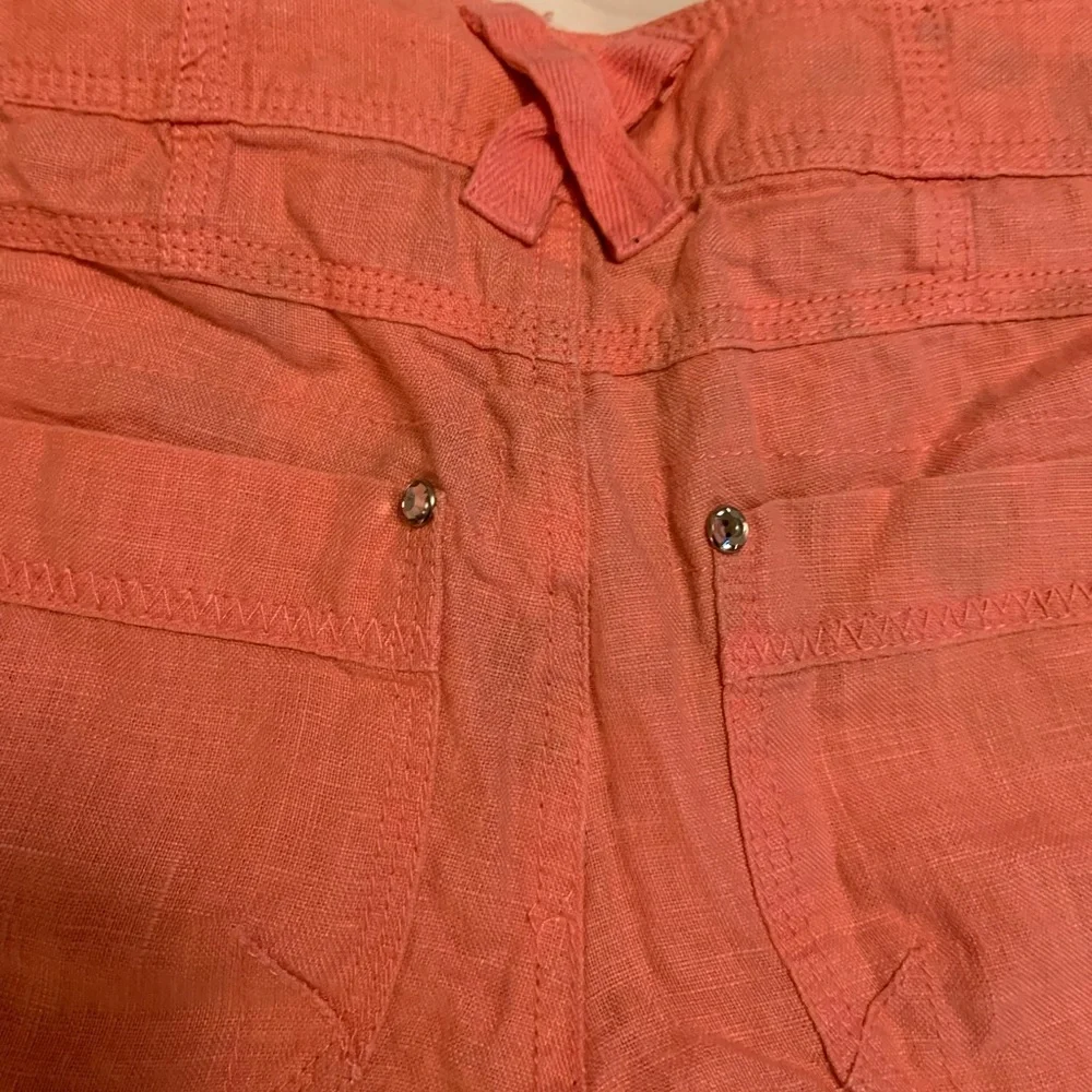 INC women’s shorts, size 2 - Picture 6 of 6